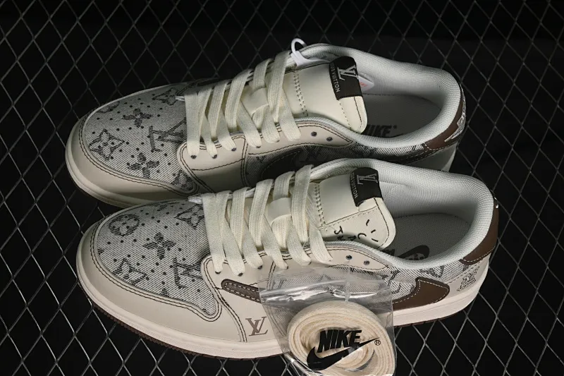 All categories Air Jordan Jordan series basketball shoes Air Jordan 1 Low High-end customized low-top sneakers Travis Scott x Fragment Design x Air Jordan 1 Low OG SP AJ1 Joe 1 LV joint rice brown cloth tail low-top cultural casual sneakers XS7089-605
